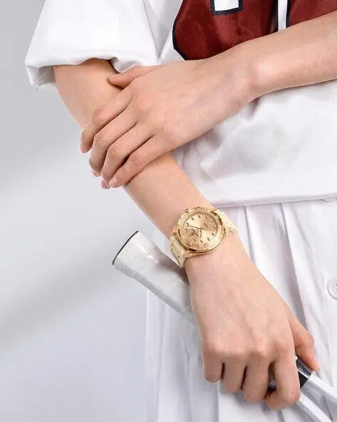 -473Wx593H-701522808-rosegold-MODEL2.webp