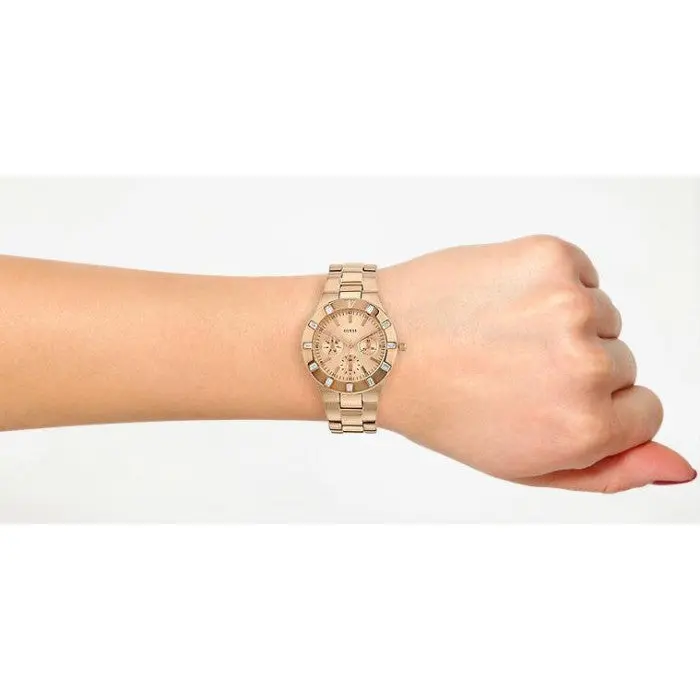 chasy-guess-w16017l1-2-700x700_1024x1024.webp